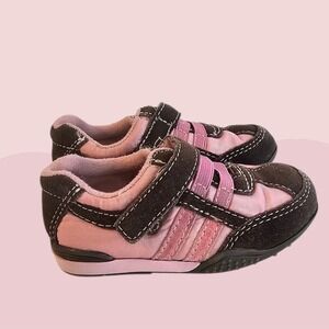 Carole Little Toddler Size‎ 5 Brown/Pink Leather Slip On Shoes